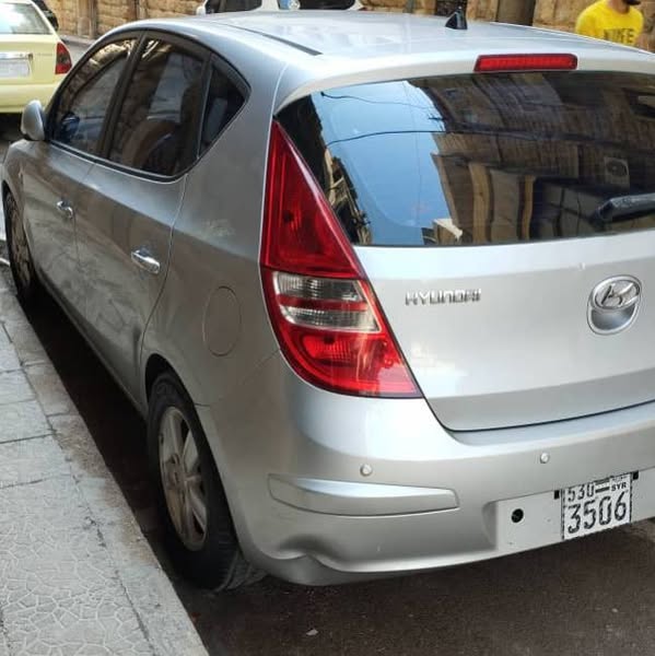 هونداي i30 2008 - صورة 4