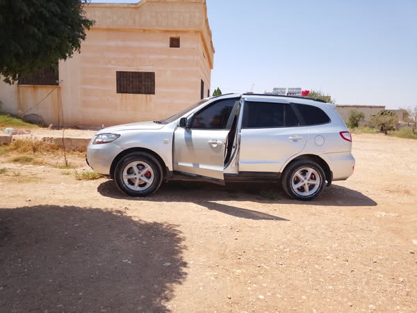 هيونداي سنتافي 2006 - صورة 4