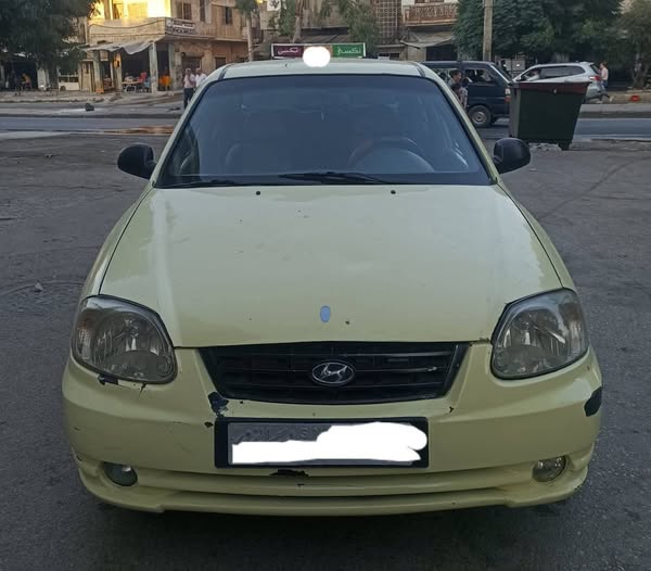 هيونداي اكسنت 2004 - صورة 1