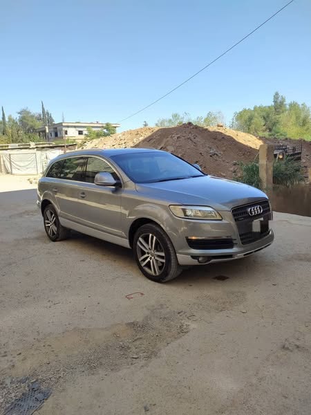 Audi Q7 2009 - صورة 1