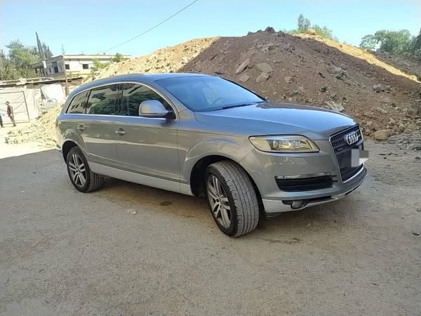 Audi Q7 2009 - صورة 5