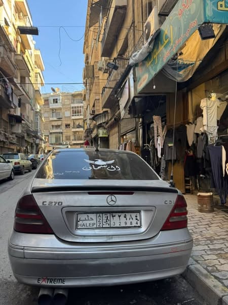 مرسيدس C 270 2003 - صورة 2