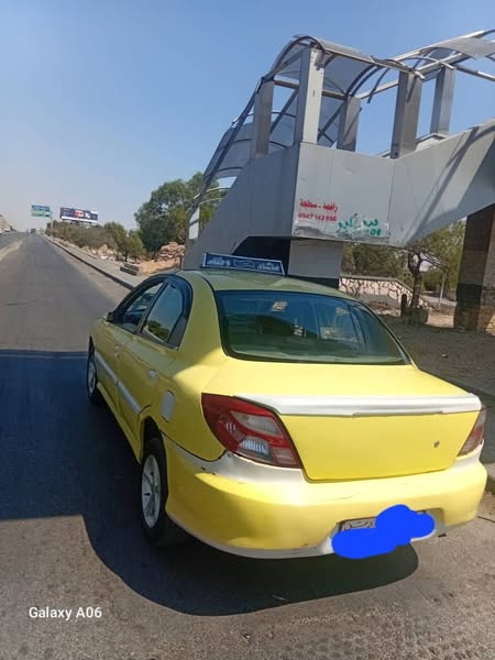 كيا ريو 2002 - صورة 5