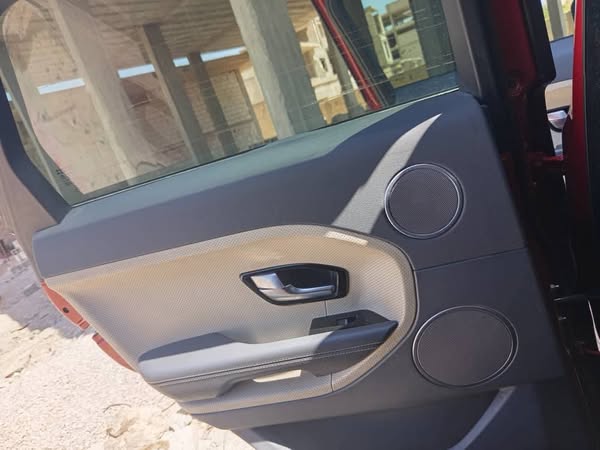رنج روفر ايفوك 2015 - صورة 2