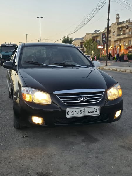 كيا سيراتو 2009 - صورة 1
