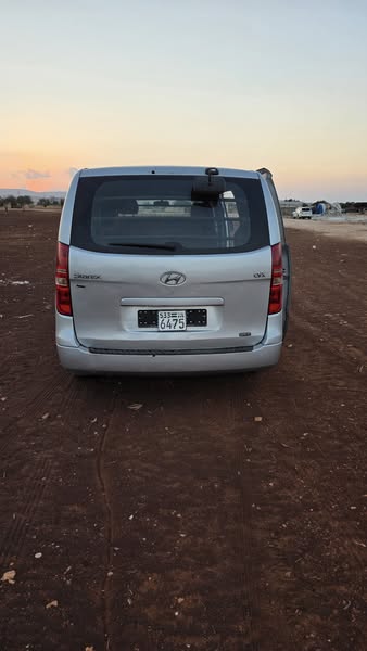 هيونداي H-1 2010 - صورة 1