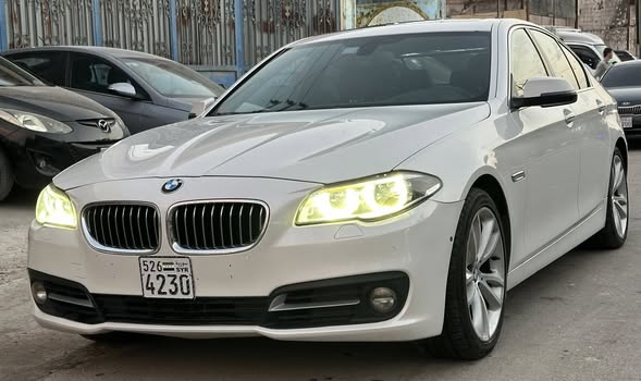 BMW 5 Series 2015 - صورة 2