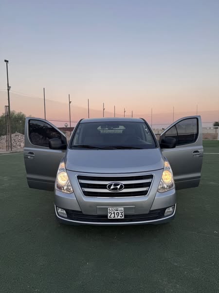 هيونداي Grand H1 2018 - صورة 1