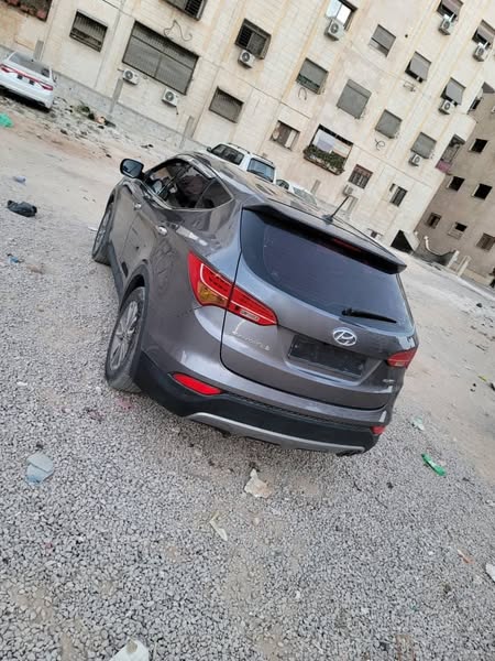 هيونداي سنتافيه 2013 - صورة 5