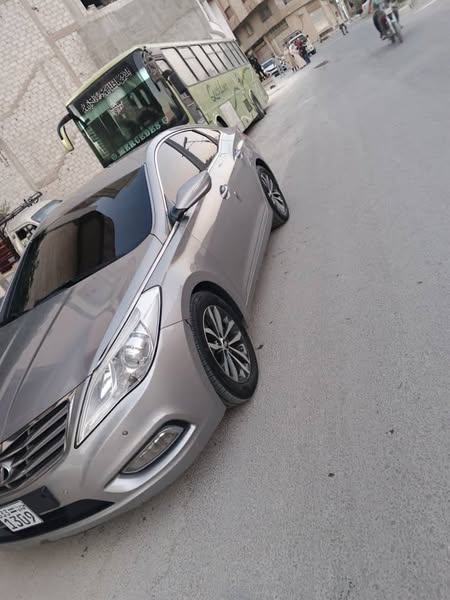 هيونداي ازيرا 2013 - صورة 4