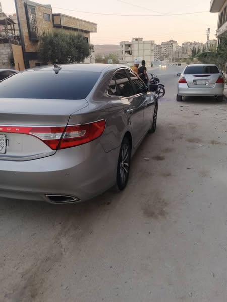 هيونداي ازيرا 2013 - صورة 3