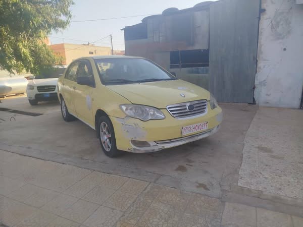 BYD F3 2012 - صورة 4