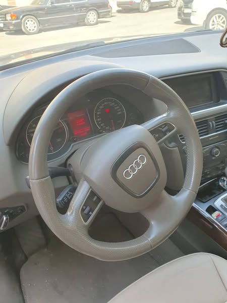 Audi Q5 2012 - صورة 1