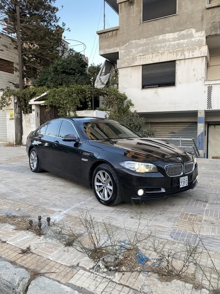 BMW 5 Series 2015 - صورة 1