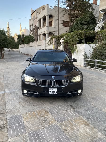 BMW 5 Series 2015 - صورة 2