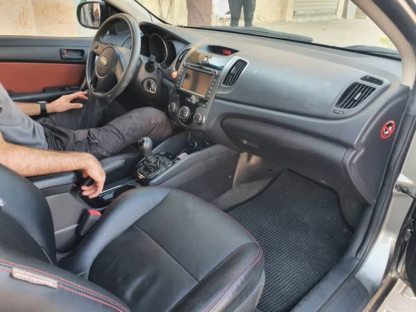 كيا فورتي 2012 - صورة 1