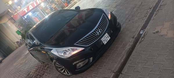هيونداي آزيرا جراندور 2012 - صورة 1