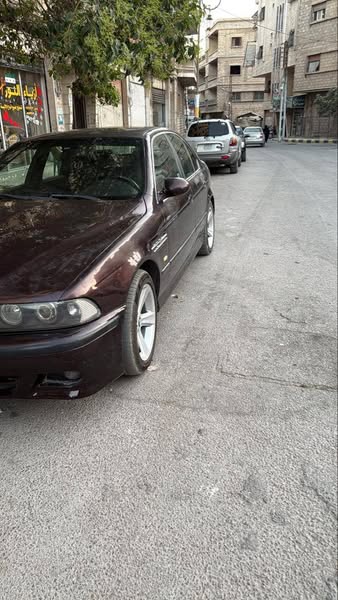 BMW 5 Series 1998 - صورة 3