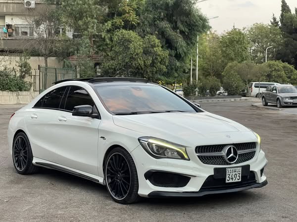 Mercedes-Benz CLA 2011 - صورة 4