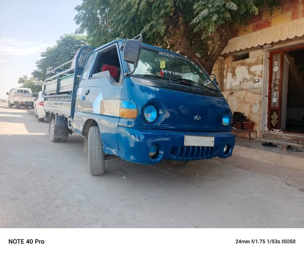 هيونداي H-100 1998 - صورة 2