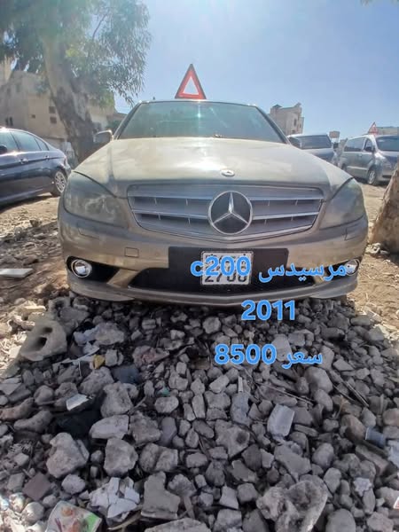 هيونداي ستاركس 2011 - صورة 4