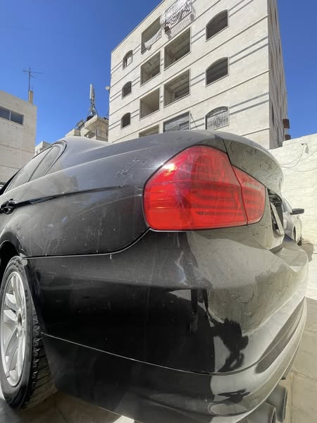 بي إم دبليو 328 2011 - صورة 4