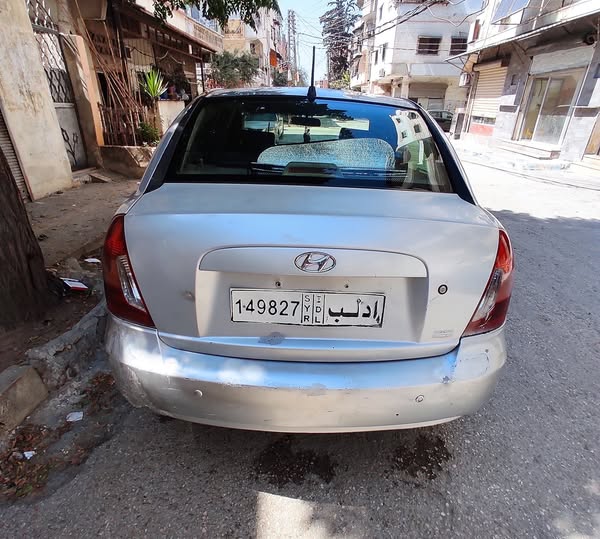 هيونداي فيرنا 2006 - صورة 4