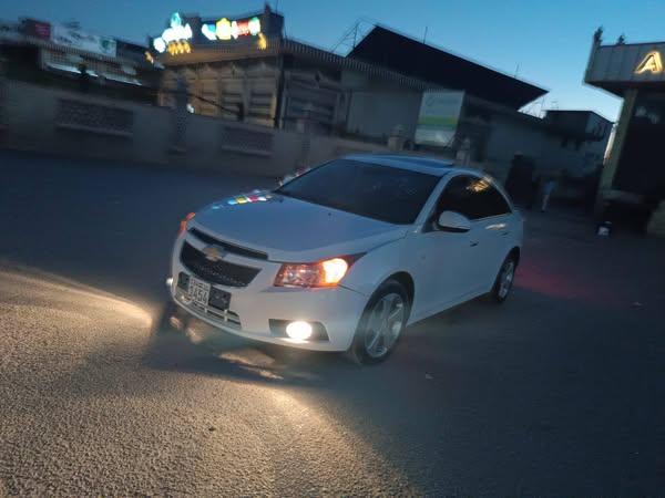 Chevrolet Cruze 2012 - صورة 3