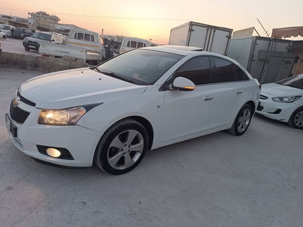 Chevrolet Cruze 2012 - صورة 4