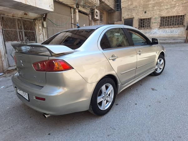 ميتسوبيشي لانسر 2008 - صورة 5