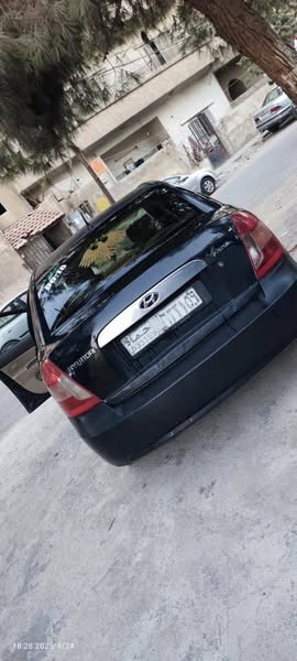 هيونداي فيرنا 2006 - صورة 4