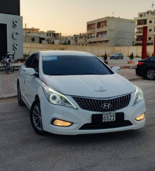 هيونداي آزيرا غرانديور 2012 - صورة 1