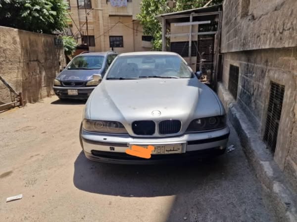 بي ام دبليو الفئة الخامسة 1998 - صورة 5