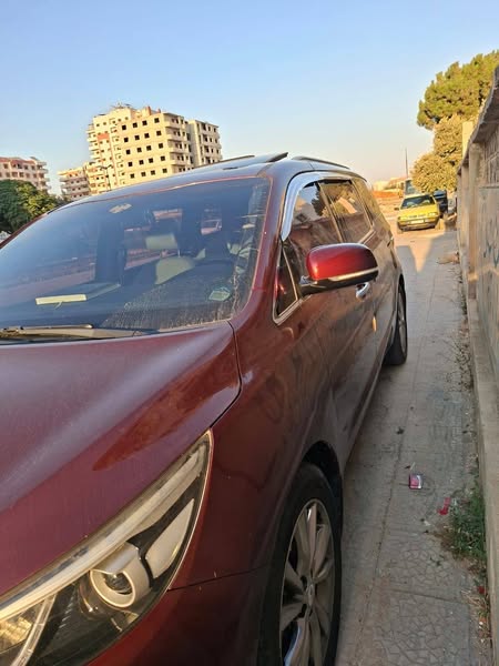كيا كرنفال 2015 - صورة 3