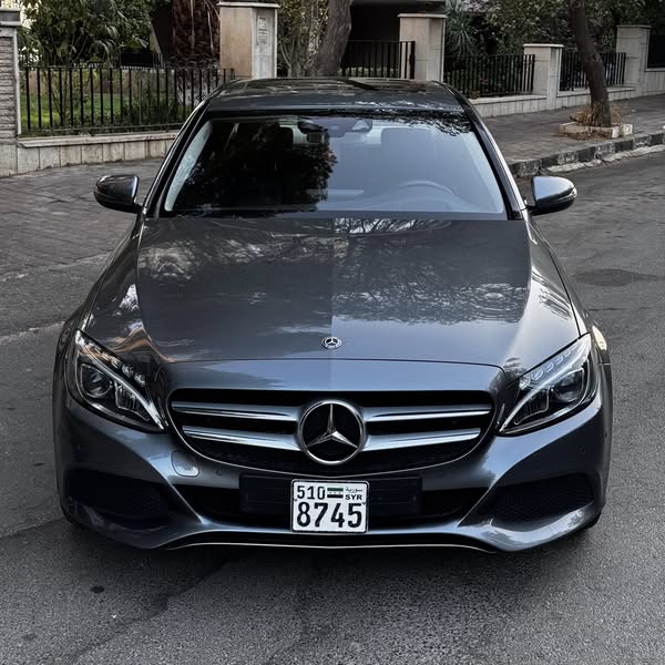 مرسيدس-بنز C200 2018 - صورة 2