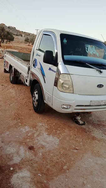 كيا K4000 2007 - صورة 4