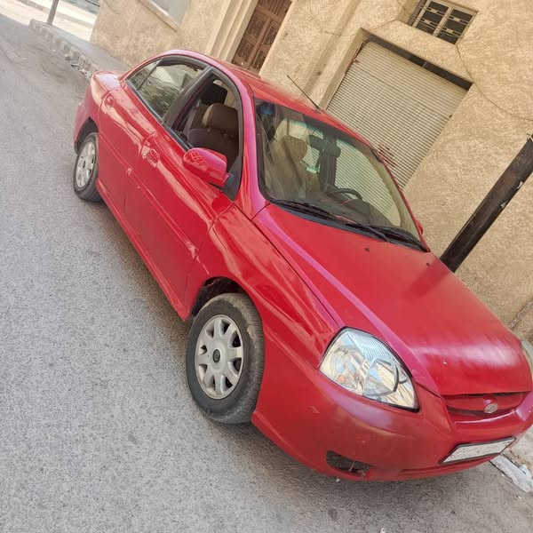 كيا ريو 2002 - صورة 5