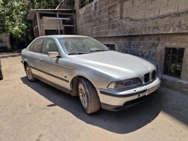 BMW 5 Series 1998 - صورة 3