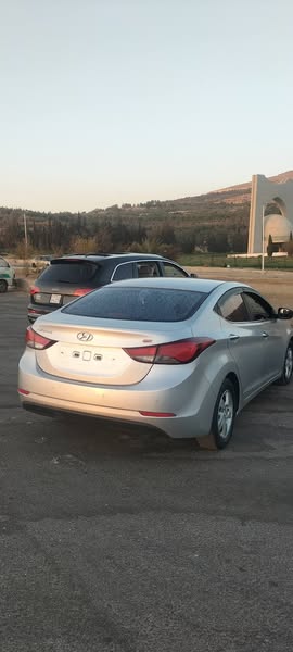 هونداي افانتي 2014 - صورة 1