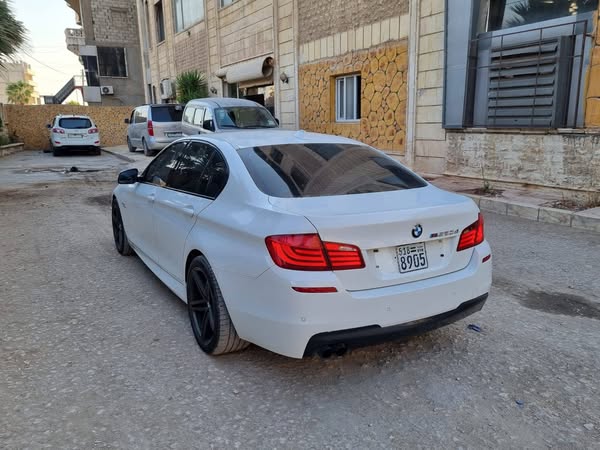 BMW 5 Series 2013 - صورة 4
