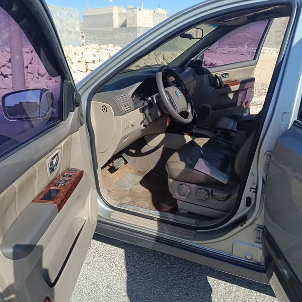 كيا سورينتو 2003 - صورة 3