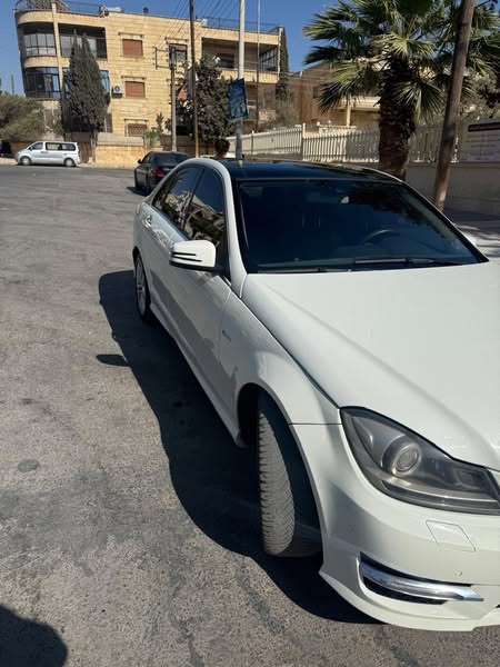 مارسيدس C 200 2013 - صورة 4