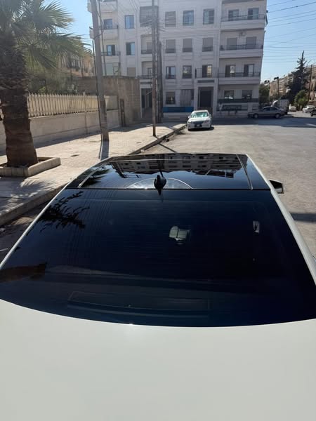 مارسيدس C 200 2013 - صورة 5