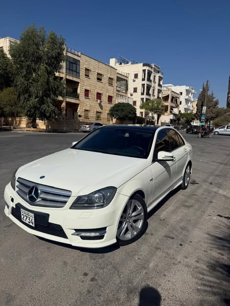 مارسيدس C 200 2013 - صورة 1