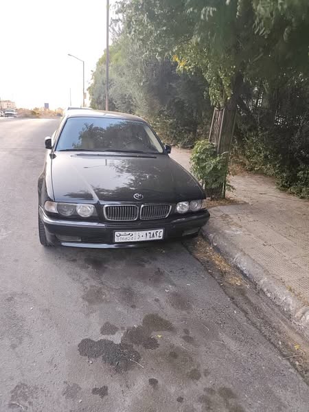 BMW 728 2001 - صورة 5