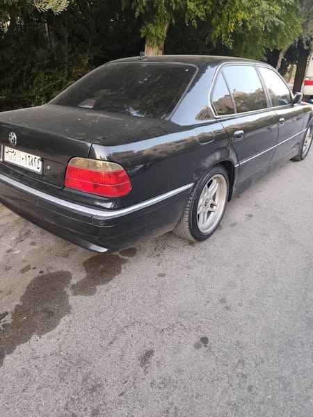BMW 728 2001 - صورة 4