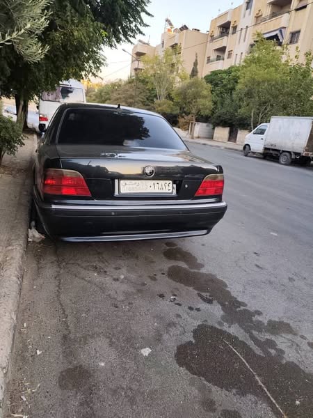 BMW 728 2001 - صورة 3