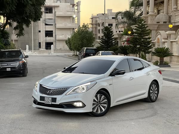هيونداي أزيرا 2016 - صورة 5