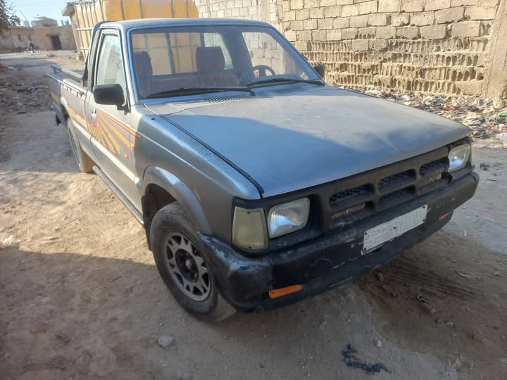 مازدا Pickup 1994