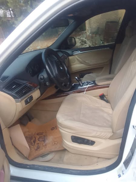 بي إم دبليو X5 2008 - صورة 4